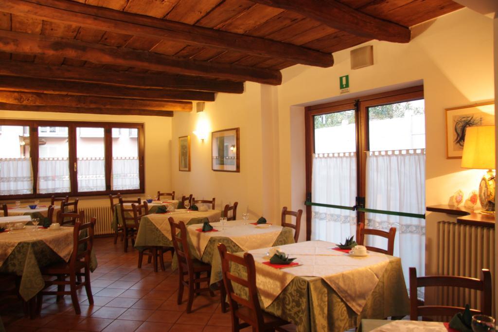 Hotel La Locanda Стреза Екстериор снимка