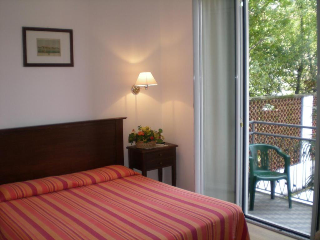 Hotel La Locanda Стреза Стая снимка
