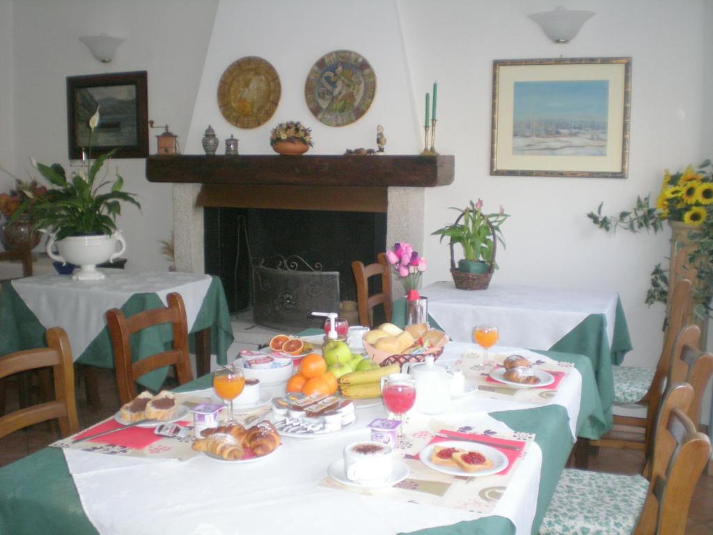 Hotel La Locanda Стреза Екстериор снимка